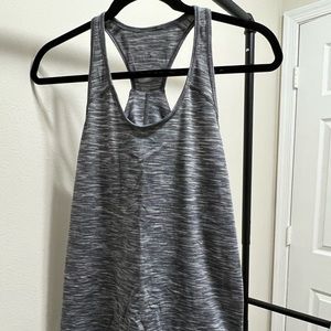 Lululemon Essential Tank - Gray